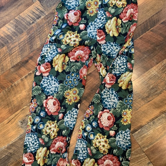 Wide Leg Floral Zara Pant - Picture 3 of 4